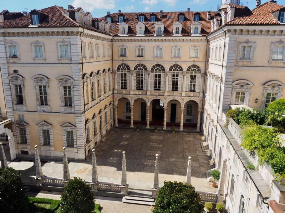 Mister G Home In The Heart Of Turin Turim Exterior foto