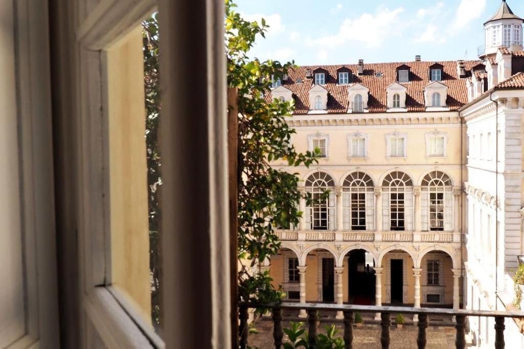 Mister G Home In The Heart Of Turin Turim Exterior foto